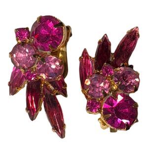 Never Worn! MCM Juliana Pink Prong Set Clip On Vintage Earrings